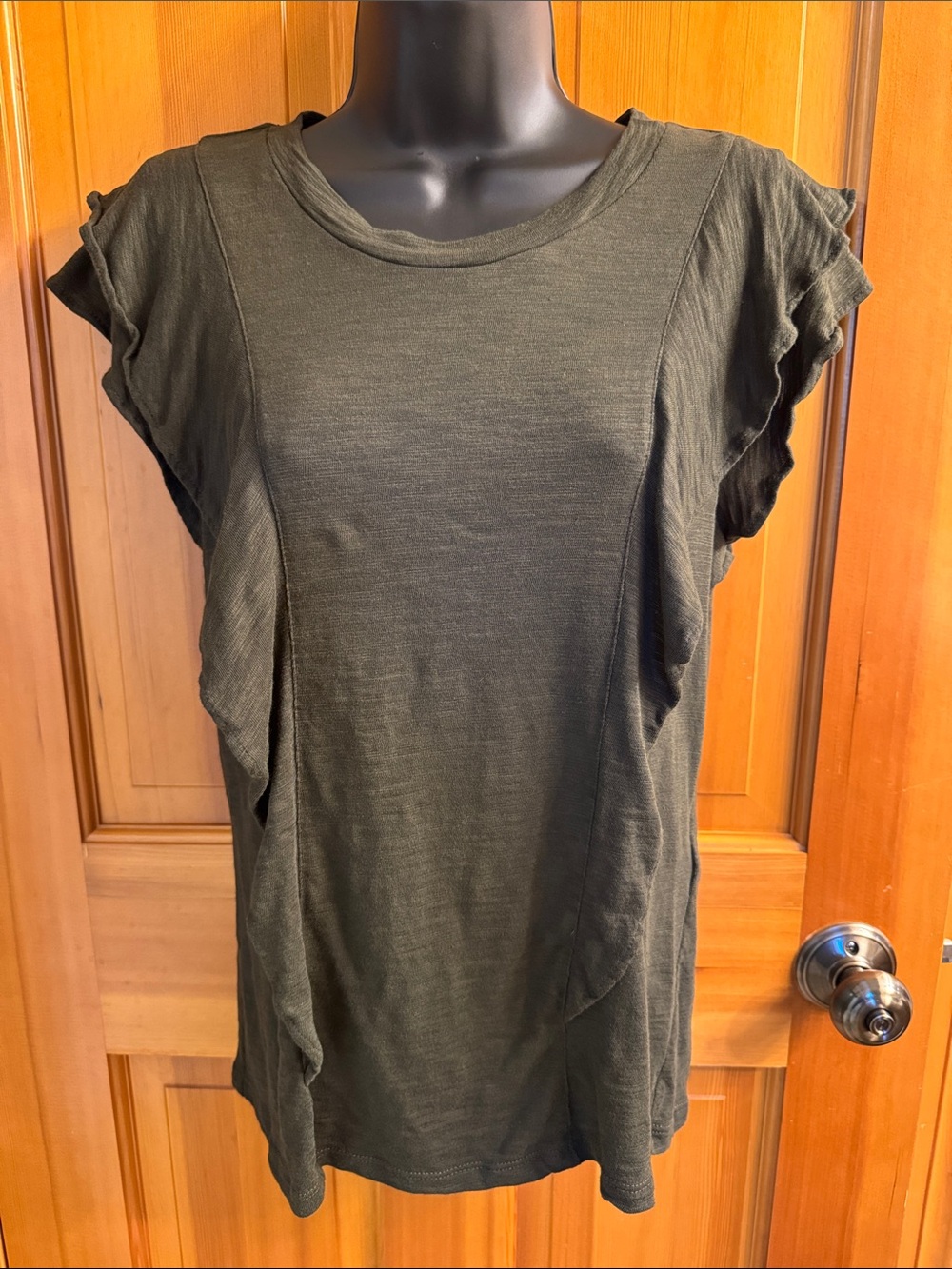 White House Black Market Olive Ruffle Sleeve Top Small